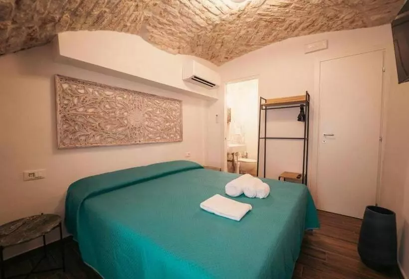 ペンション Home 5   Alcova