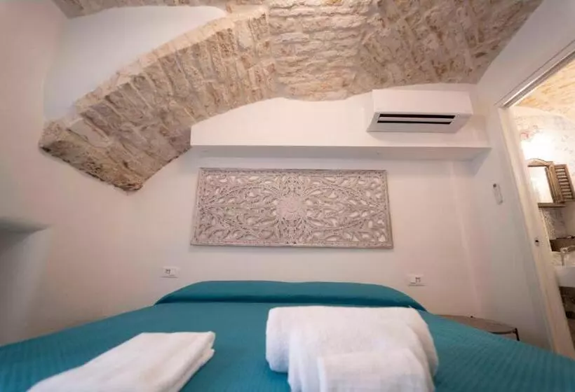 ペンション Home 5   Alcova