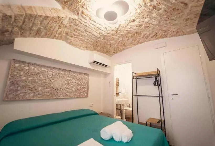 ペンション Home 5   Alcova