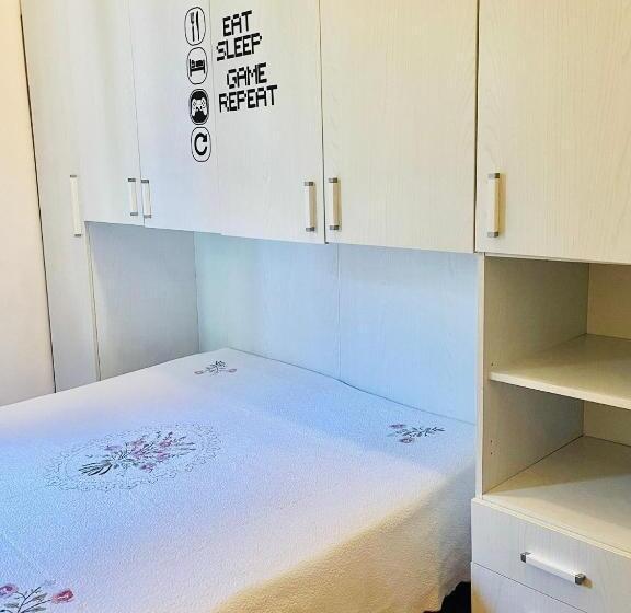 פנסיון La Casa Di Polly