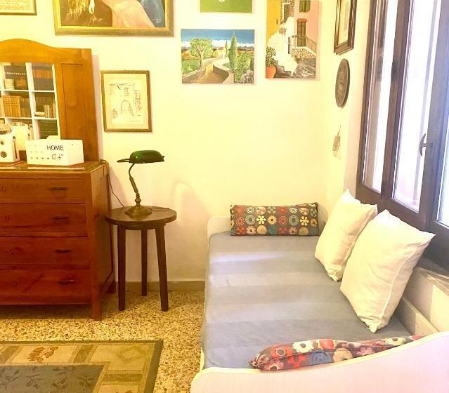 פנסיון La Casa Di Polly