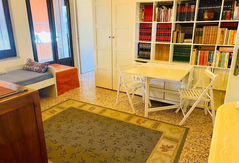 פנסיון La Casa Di Polly