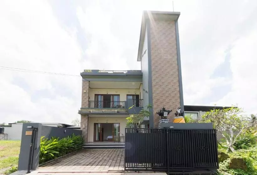 Majatalo Mangbo House