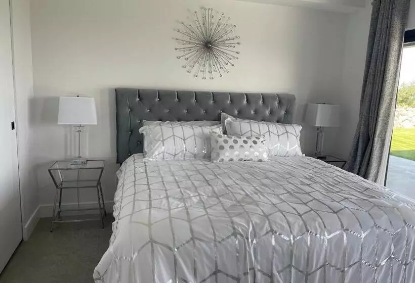 Majatalo Winchelsea Views