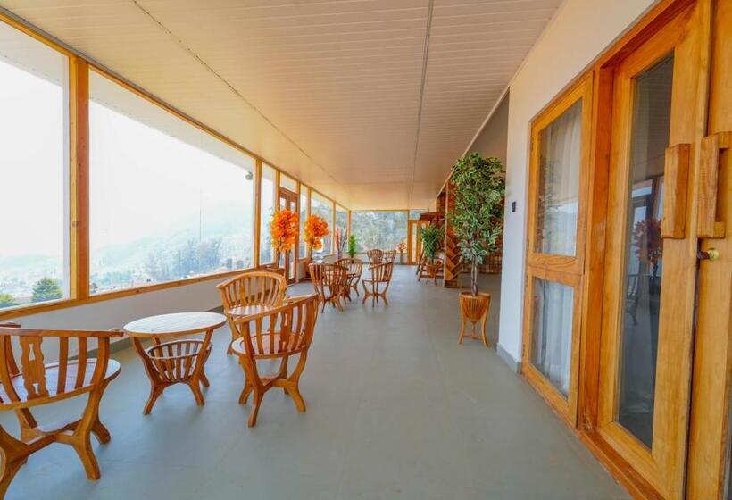 Silent Retreat Ooty Pool Resort By Voye Homes