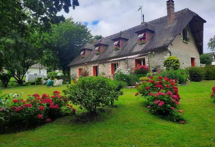 Aamiaismajoitus (B&B) Chambre D Hôte Les Bosquets