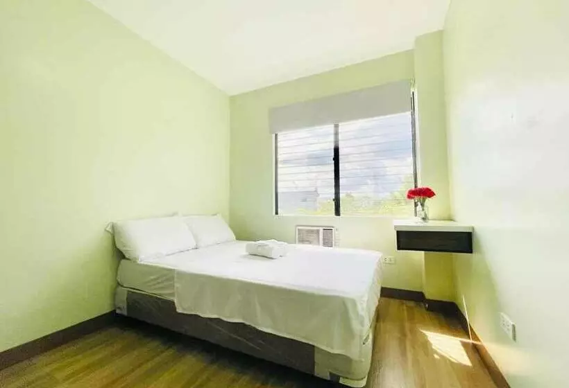 ベッドアンドブレックファースト D Cozy Nest Hostel And Events Place