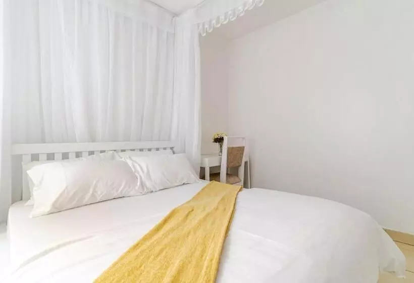 تختخواب و صبحانه Saruni Homes