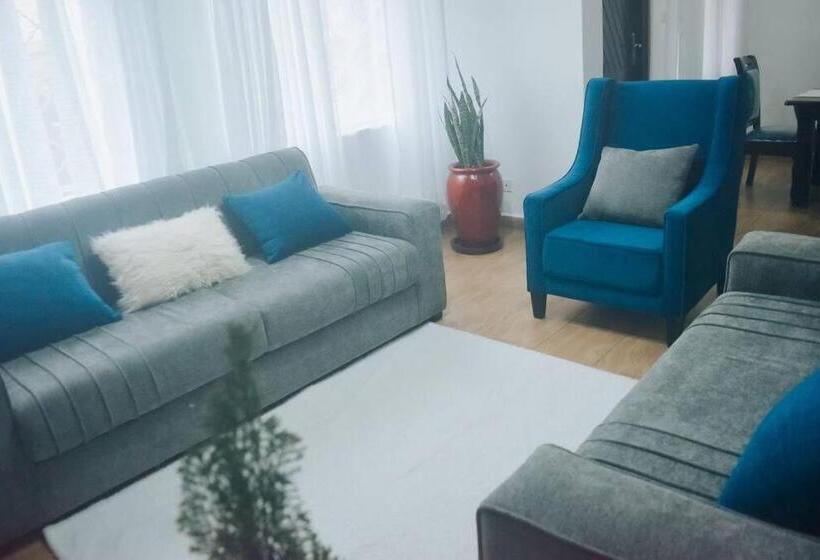 تختخواب و صبحانه Saruni Homes