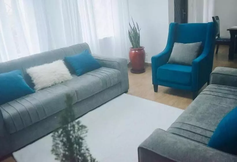 تختخواب و صبحانه Saruni Homes