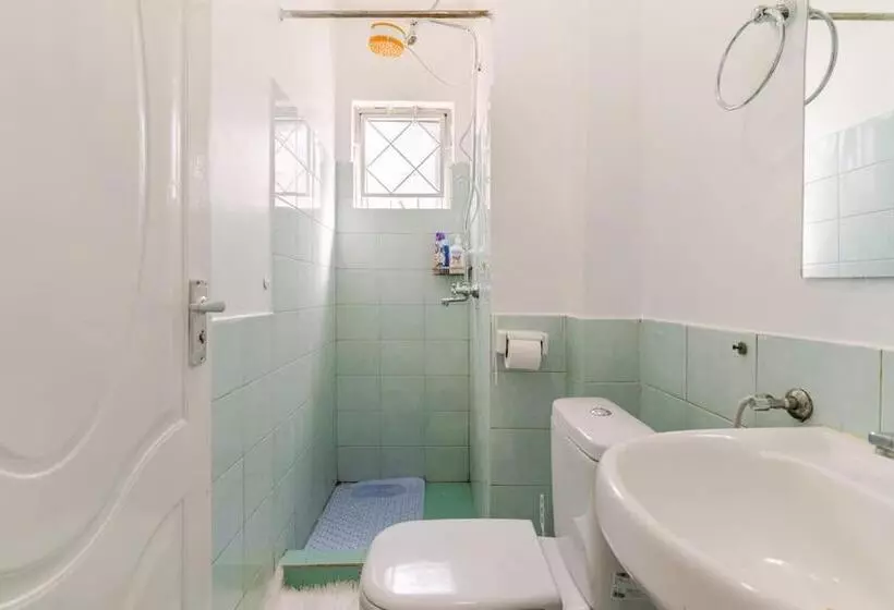 تختخواب و صبحانه Saruni Homes