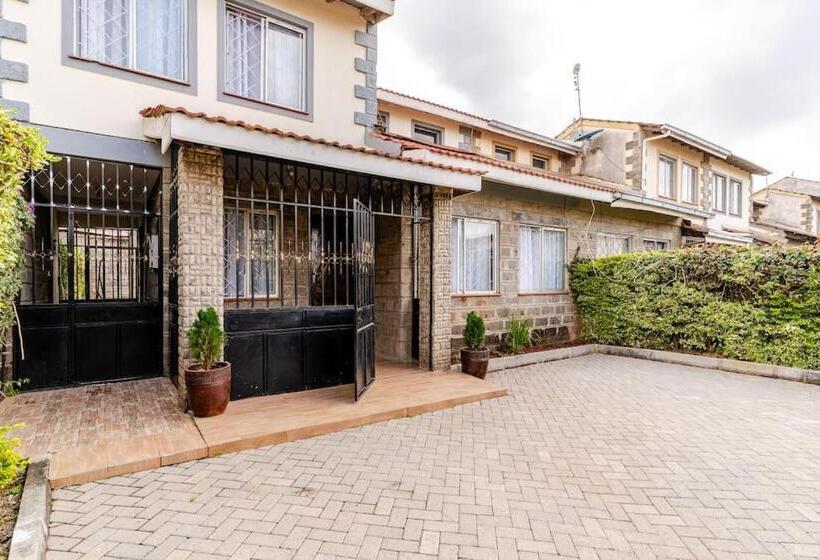 تختخواب و صبحانه Saruni Homes