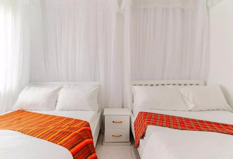 تختخواب و صبحانه Saruni Homes