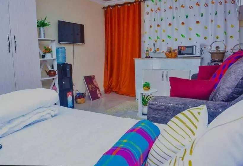 تختخواب و صبحانه Tran Quil Homes