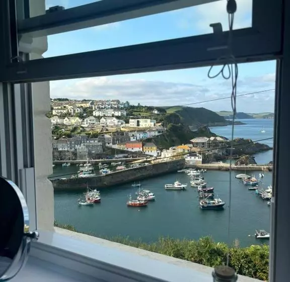 Aamiaismajoitus (B&B) What A View Mevagissey