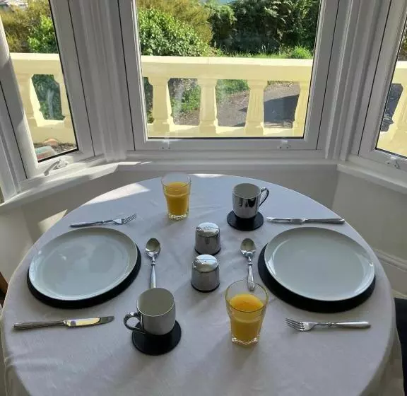 Aamiaismajoitus (B&B) What A View Mevagissey