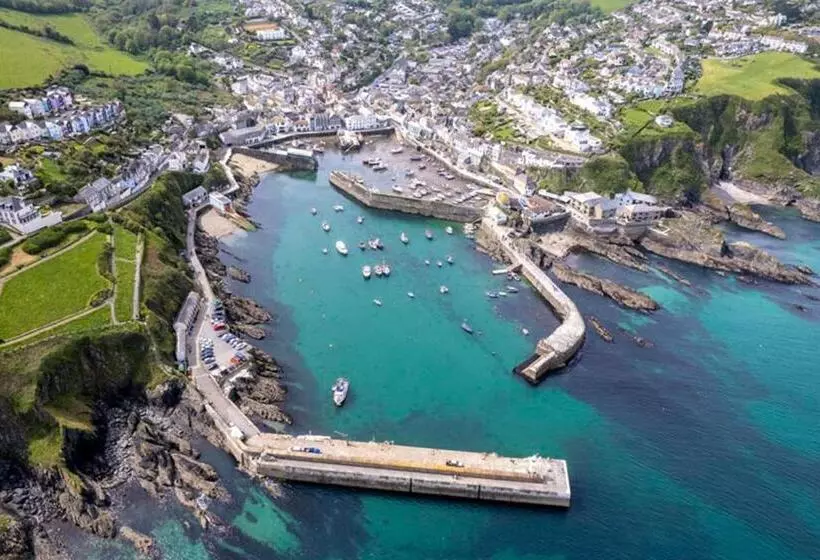 Aamiaismajoitus (B&B) What A View Mevagissey