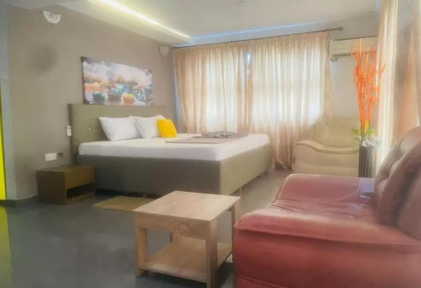 Blue Royal Hotel Conference Resort
