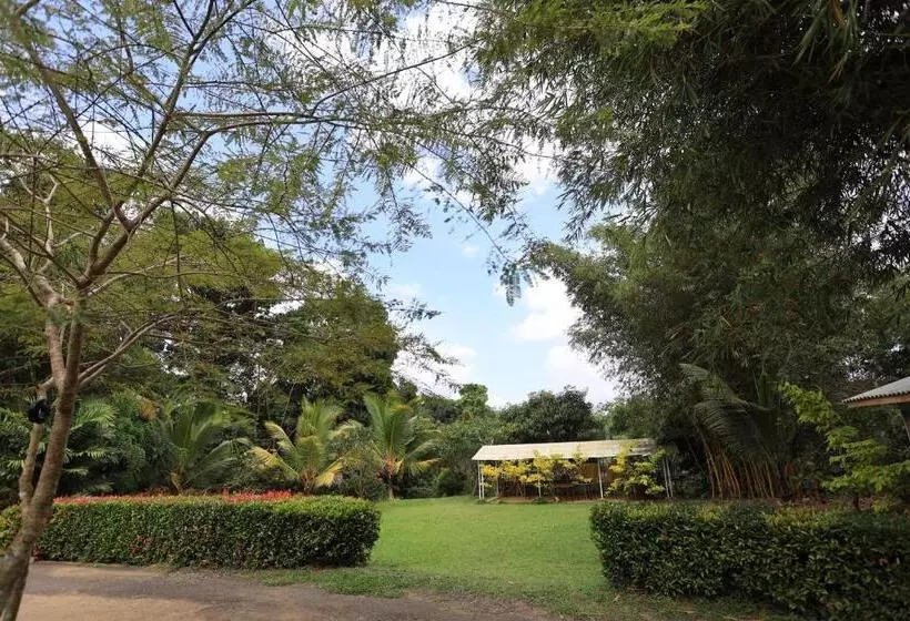 Hotelli Green Path Banquet Hall And Resort