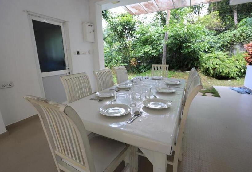 Hotel Green Path   Banquet Hall And Resort