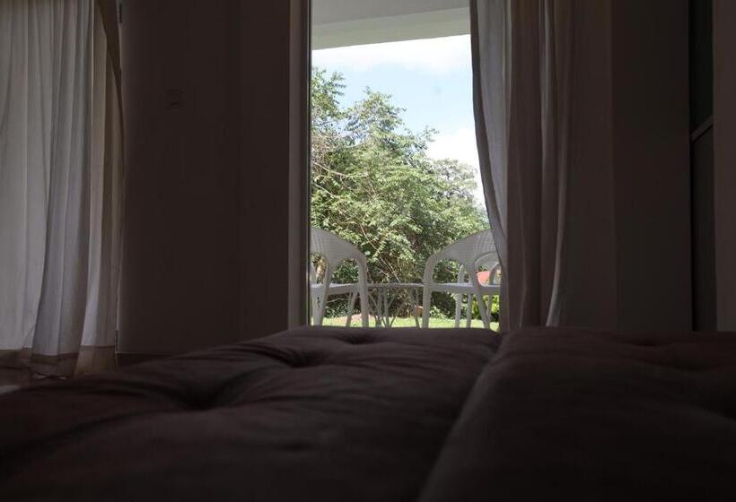 Hotel Green Path   Banquet Hall And Resort