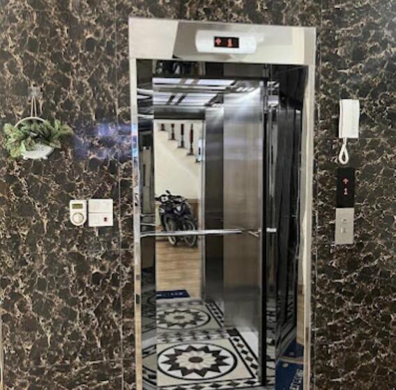 هتل Hoa Quỳnh 2