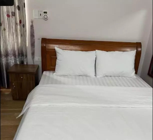 هتل Hoa Quỳnh 2