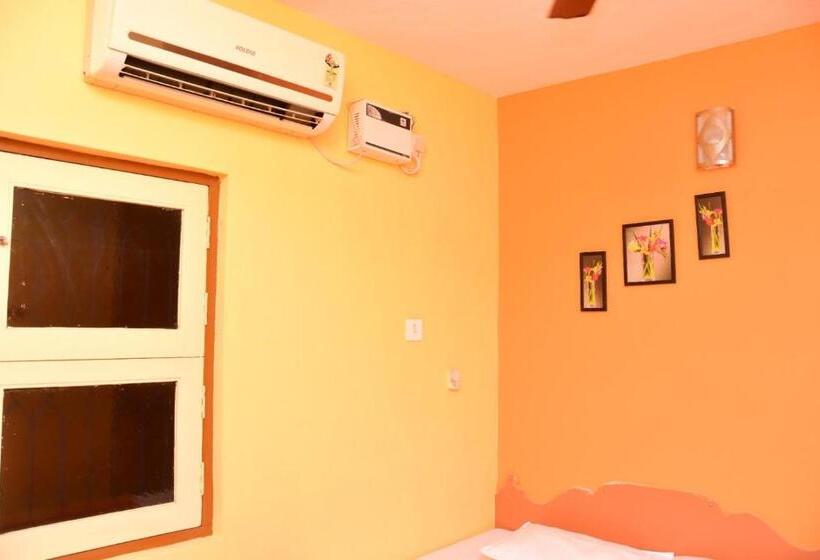 Hotel Malar Restaurant And Rooms