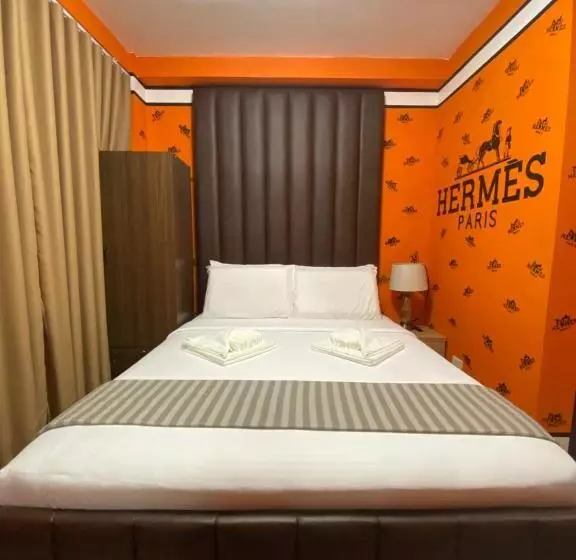 Hotel Mdm