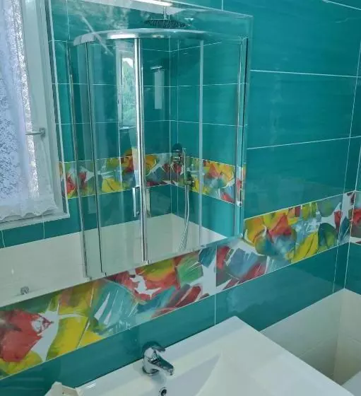 پانسیون Komodo Rooms