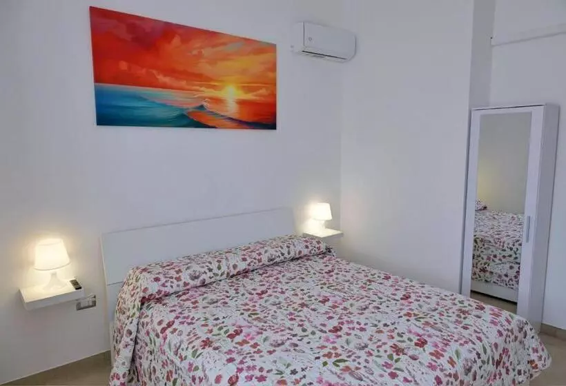 پانسیون Komodo Rooms