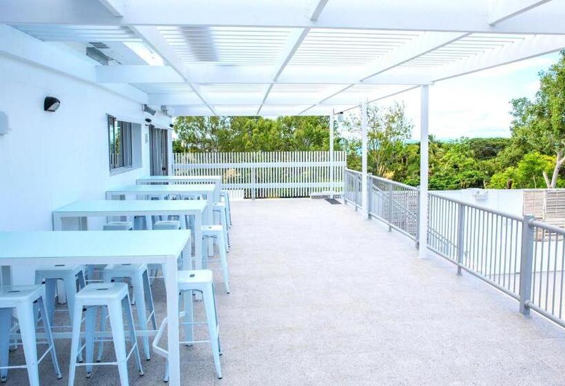 هاستل Bounce Airlie Beach