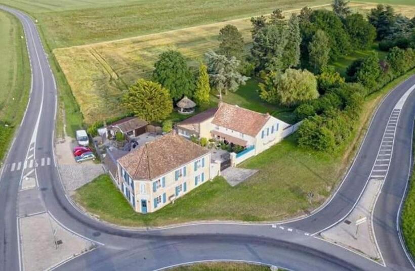 مبيت وإفطار Relais St Laurent