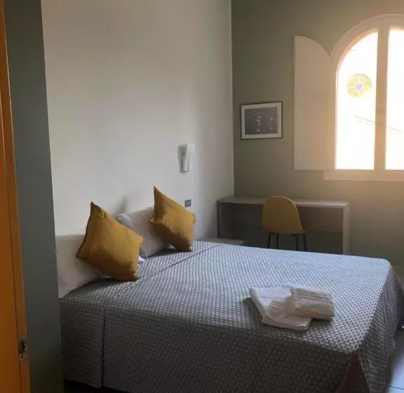 Hotelli Al Gallo Trattoria E Locanda