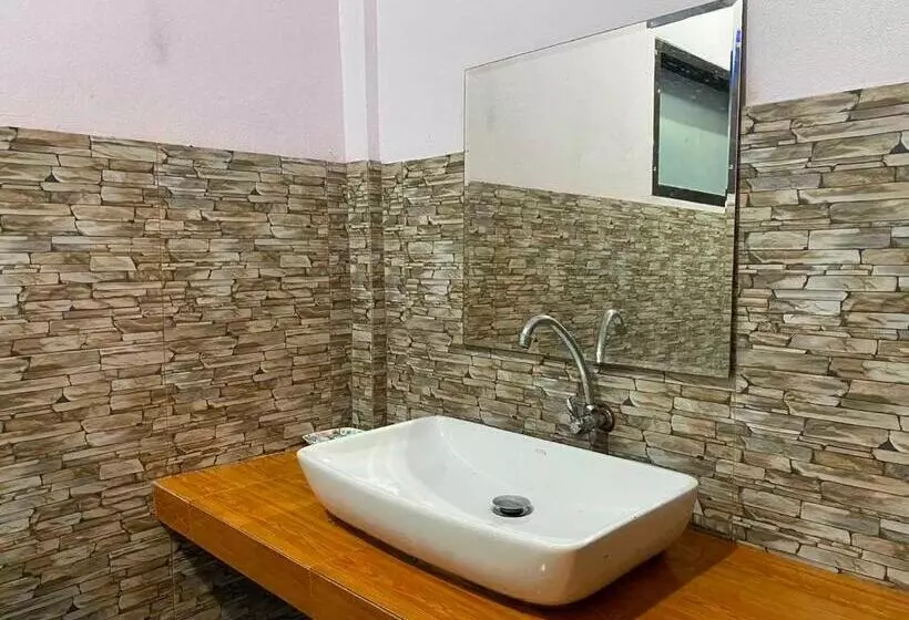 Hotelli Oyo 75524 Sk Resort