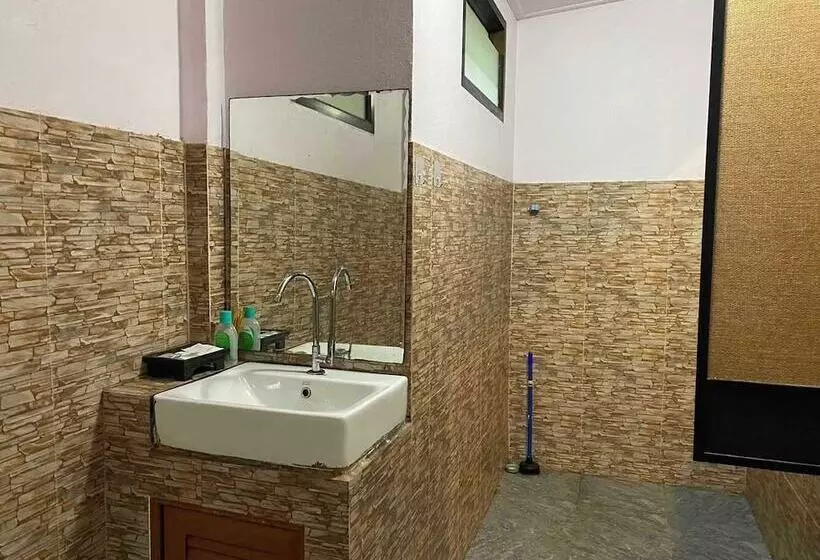 Hotelli Oyo 75524 Sk Resort