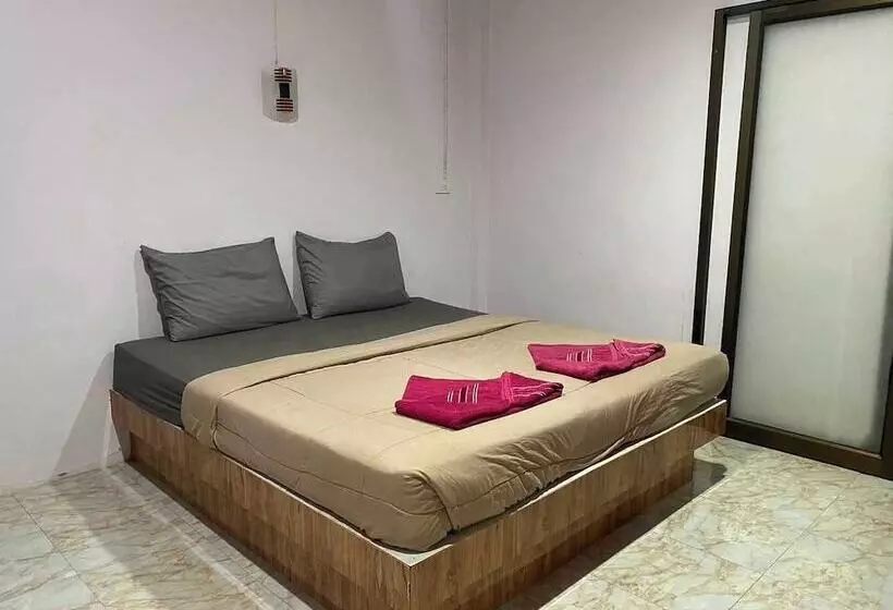 Hotelli Oyo 75524 Sk Resort