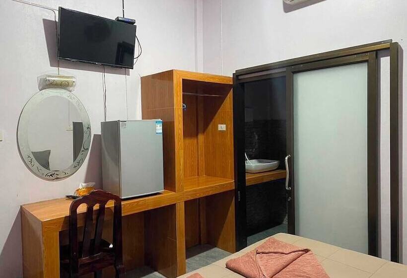 هتل Oyo 75524 Sk Resort