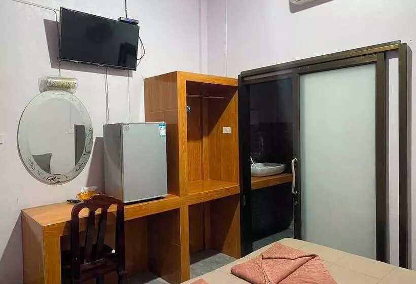 Hotelli Oyo 75524 Sk Resort