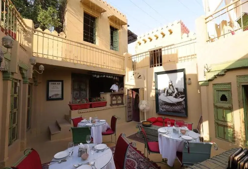 ホテル Partap Mahal