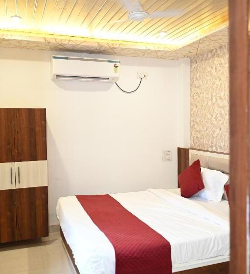 Fabhotel The Pleasure Stay