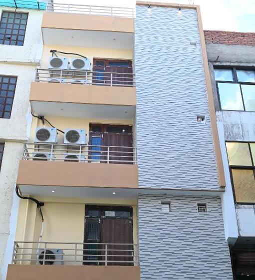 Fabhotel The Pleasure Stay