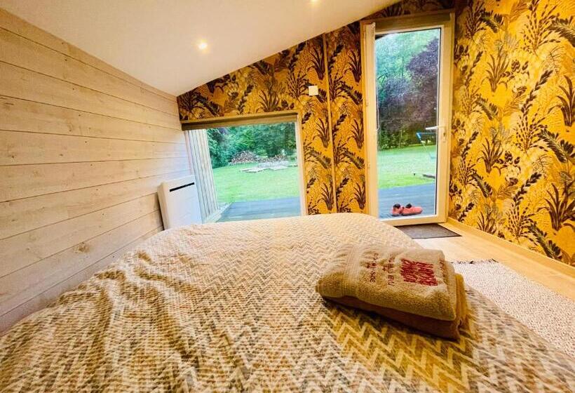 膳宿费 Adlibitum 2