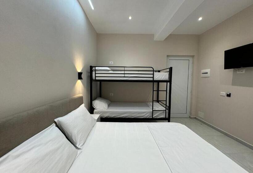 بنسيون Aloju Rooms