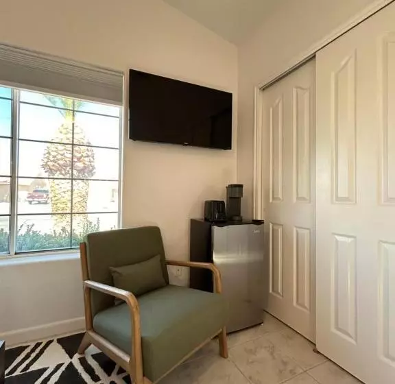 Majatalo Casita By The Palms