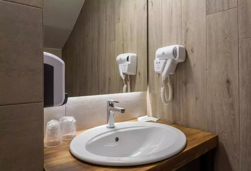 ペンション Eden 7