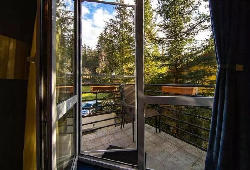 ペンション Eden 7