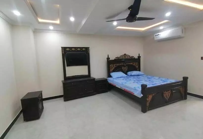 پانسیون Luxury Room In Bahria Town Rawalpindi