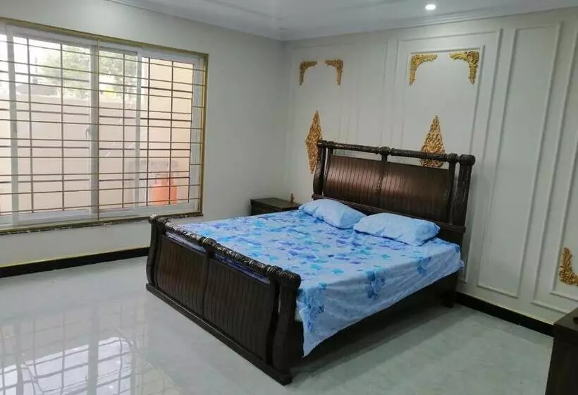 پانسیون Luxury Room In Bahria Town Rawalpindi