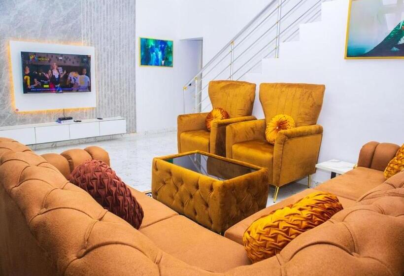 پانسیون Shortlet